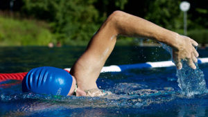 triathlete swimming